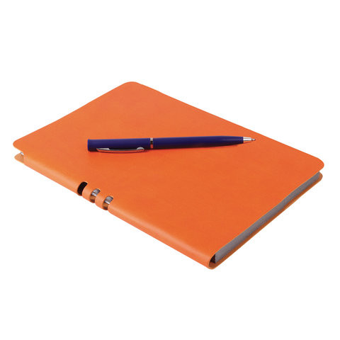 Блокнот А5 (140x200 мм), BRAUBERG "NEBRASKA", 112 л., гибкий кожзам, ручка, линия, оранжевый, 110951