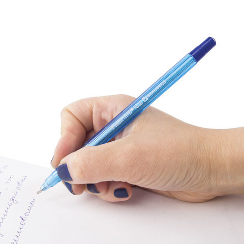 Ручка шариковая масляная BRAUBERG "Assistant", СИНЯЯ, корпус тонированный, 0,7 мм, линия письма 0,35 мм, 142484